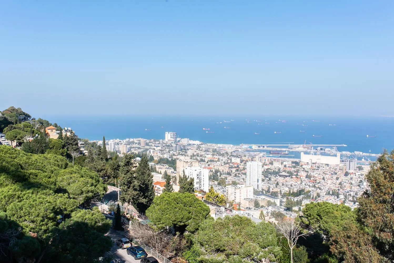 Port City Haifa - Mount Carmel Luxury Apartment 0*,  İsrail